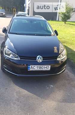 Универсал Volkswagen Golf 2015 в Луцке