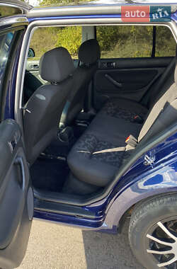 Хетчбек Volkswagen Golf 1998 в Полтаві