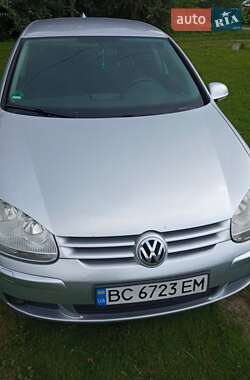 Хэтчбек Volkswagen Golf 2006 в Львове