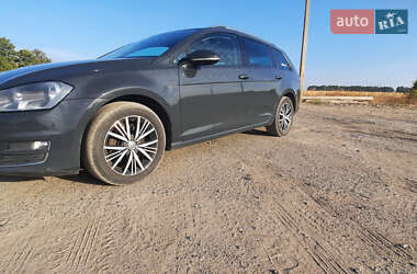 Універсал Volkswagen Golf 2016 в Полтаві