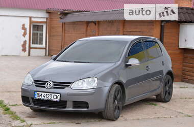 Хэтчбек Volkswagen Golf 2005 в Сумах