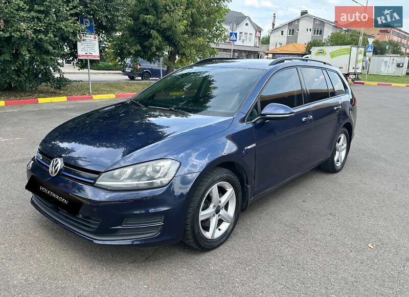 Универсал Volkswagen Golf 2014 в 