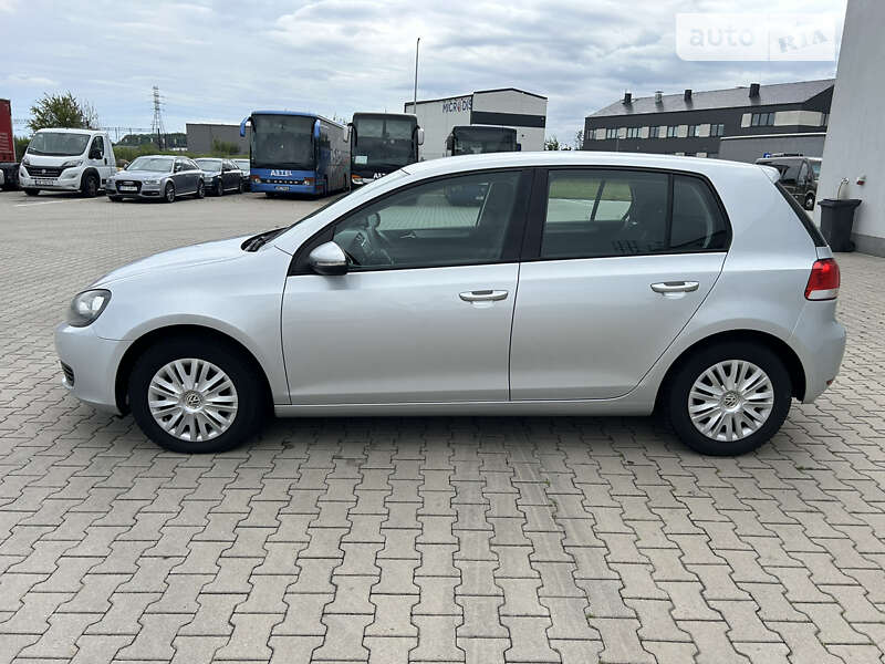 Хетчбек Volkswagen Golf 2011 в Вінниці
