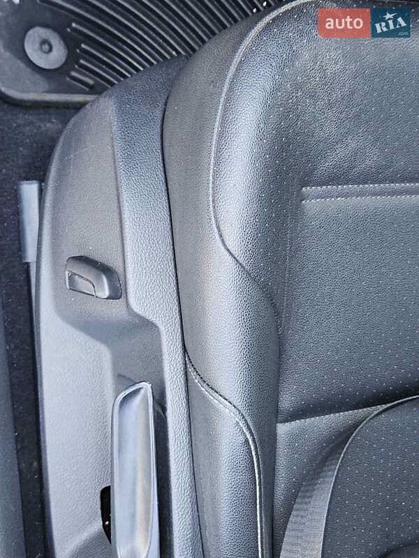 Універсал Volkswagen Golf 2016 в Кривому Розі