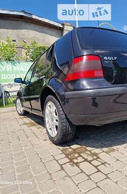 Хетчбек Volkswagen Golf 2000 в Коломиї