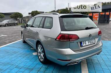 Універсал Volkswagen Golf 2017 в Луцьку