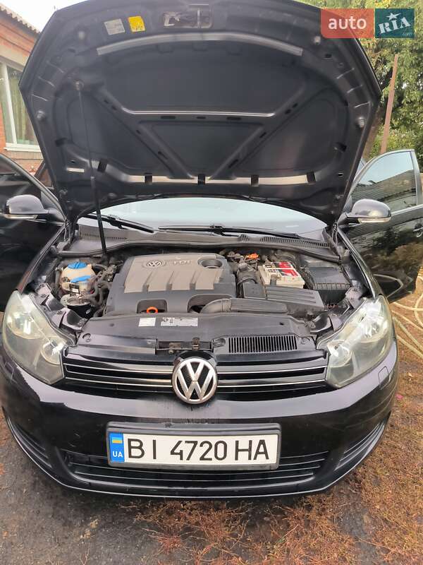 Универсал Volkswagen Golf 2011 в Полтаве