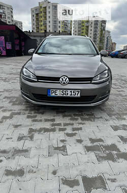 Универсал Volkswagen Golf 2014 в Львове