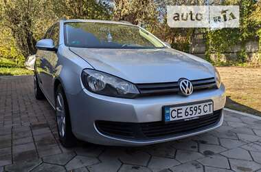 Универсал Volkswagen Golf 2010 в Черновцах