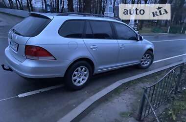 Универсал Volkswagen Golf 2008 в Черновцах