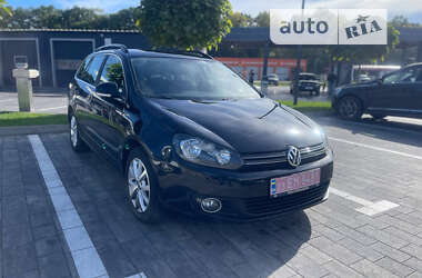 Универсал Volkswagen Golf 2012 в Луцке