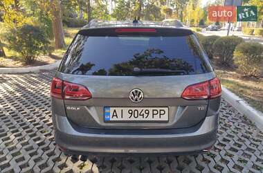 Универсал Volkswagen Golf 2015 в Буче