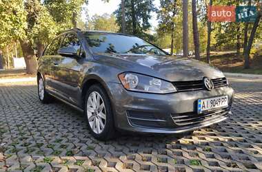 Универсал Volkswagen Golf 2015 в Буче