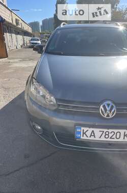 Универсал Volkswagen Golf 2011 в Киеве