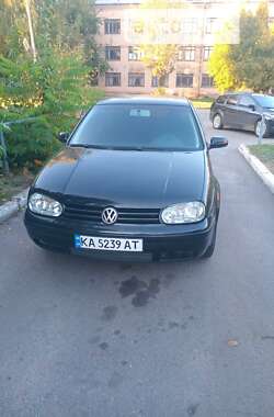 Хетчбек Volkswagen Golf 2002 в Прилуках