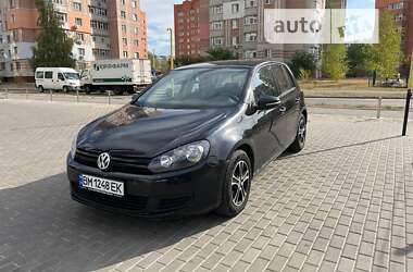 Хэтчбек Volkswagen Golf 2009 в Сумах