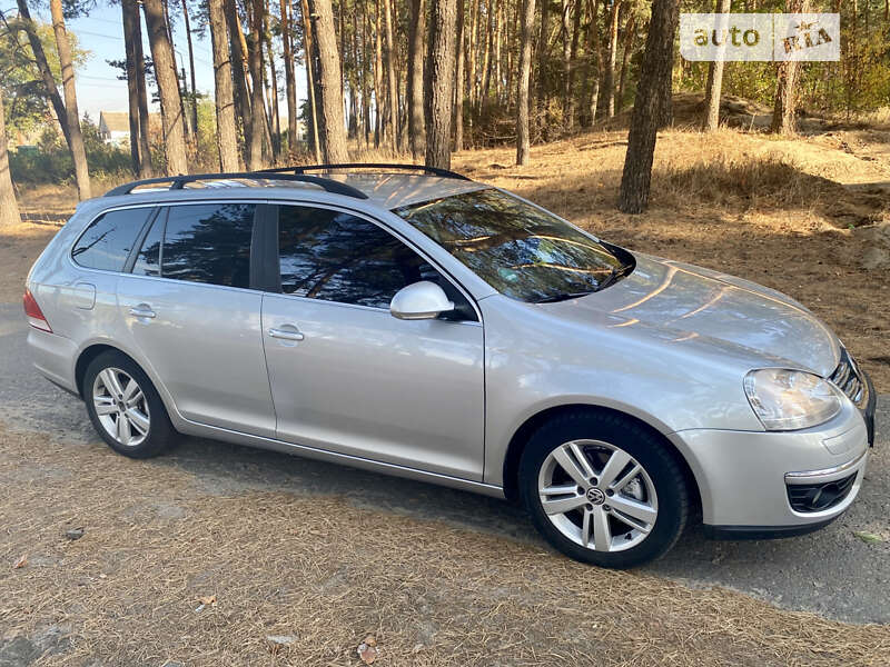 Универсал Volkswagen Golf 2008 в Переяславе