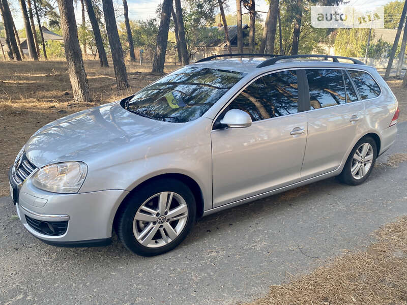 Универсал Volkswagen Golf 2008 в Переяславе
