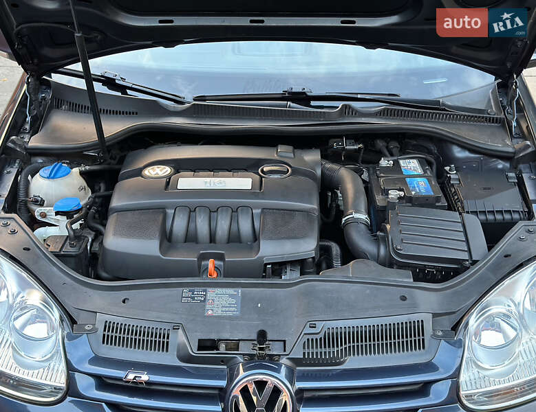 Хэтчбек Volkswagen Golf 2008 в Лубнах