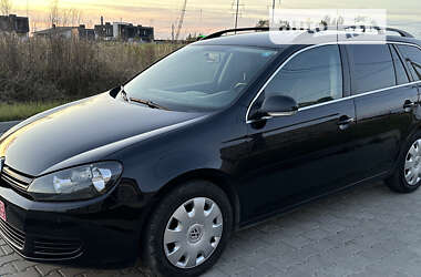 Универсал Volkswagen Golf 2009 в Ровно