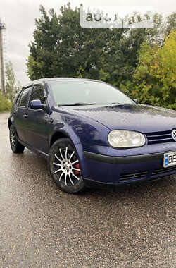 Хетчбек Volkswagen Golf 1998 в Южноукраїнську