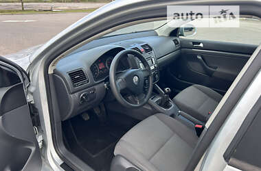 Универсал Volkswagen Golf 2008 в Городке