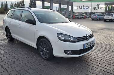 Универсал Volkswagen Golf 2012 в Луцке