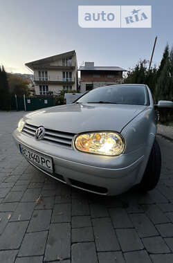 Хэтчбек Volkswagen Golf 2000 в Львове