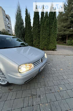 Хэтчбек Volkswagen Golf 2000 в Львове