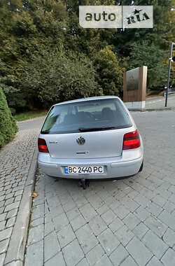 Хэтчбек Volkswagen Golf 2000 в Львове