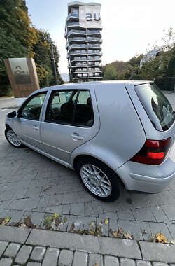 Хэтчбек Volkswagen Golf 2000 в Львове