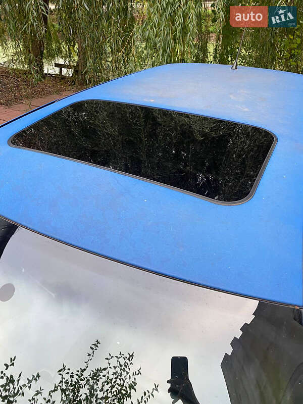 Хетчбек Volkswagen Golf 1998 в Києві