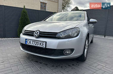 Хетчбек Volkswagen Golf 2011 в Черкасах