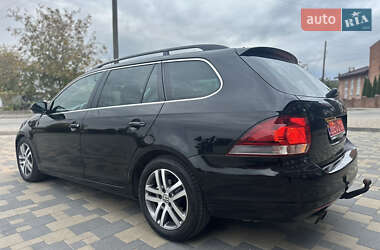 Універсал Volkswagen Golf 2010 в Володимирі