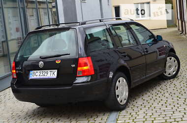 Універсал Volkswagen Golf 2001 в Дрогобичі