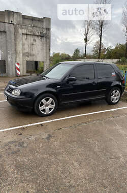 Хэтчбек Volkswagen Golf 2001 в Львове