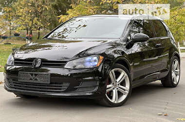 Хэтчбек Volkswagen Golf 2014 в Днепре