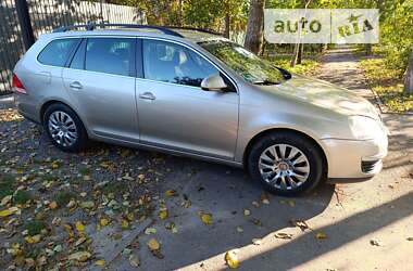 Універсал Volkswagen Golf 2009 в Хмільнику