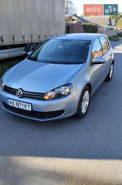 Хэтчбек Volkswagen Golf 2009 в Виннице