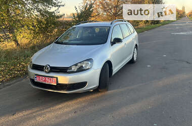 Универсал Volkswagen Golf 2011 в Здолбунове