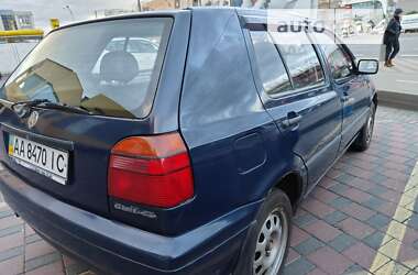 Хетчбек Volkswagen Golf 1995 в Києві