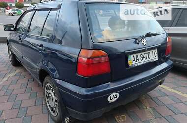 Хетчбек Volkswagen Golf 1995 в Києві