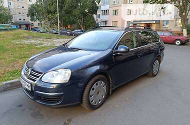 Универсал Volkswagen Golf 2009 в Киеве