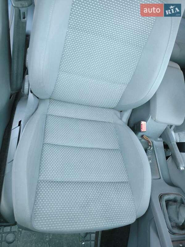 Универсал Volkswagen Golf 2009 в Ворохте