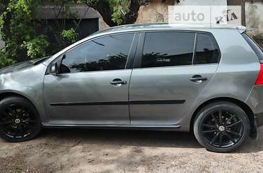 Хетчбек Volkswagen Golf 2008 в Миколаєві