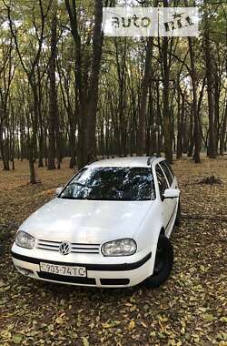 Универсал Volkswagen Golf 2001 в Львове