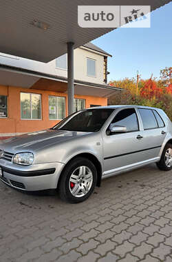 Хетчбек Volkswagen Golf 2001 в Жмеринці