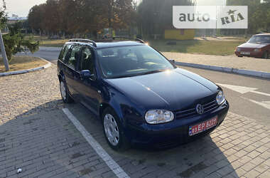 Универсал Volkswagen Golf 2001 в Луцке