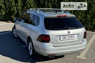 Универсал Volkswagen Golf 2011 в Стрые