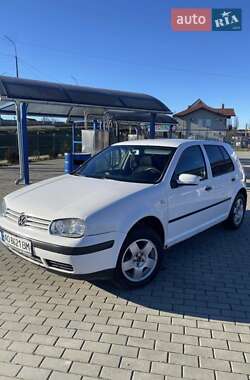 Хэтчбек Volkswagen Golf 1998 в Мукачево